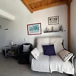Maison Lumineuse Au Calme, Pres *