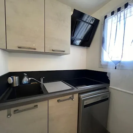 Maison Lumineuse Au Calme, Pres Tatil Evi