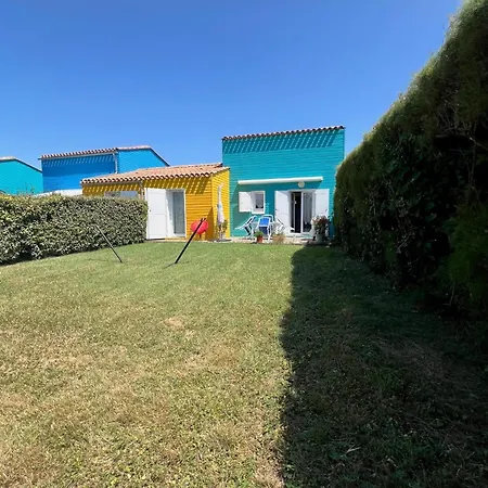 Dom wakacyjny Maison Lumineuse Au Calme, Pres
